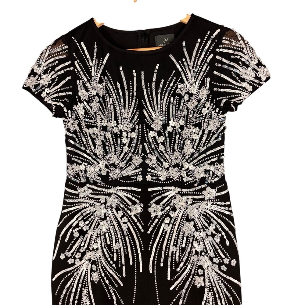 Adrianna Papell Black Sequin Beaded T-Shirt Gown – Sz 2P (Excellent Condition) - Picture 3 of 16
